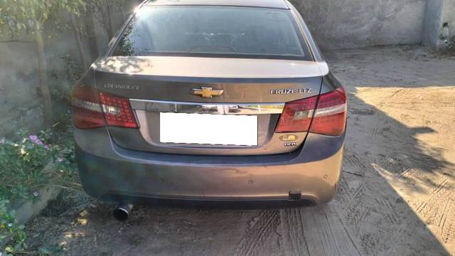 https://images10.gaadi.com/usedcar_image/4517101/original/processed_2f704f4e-58d1-4b37-997b-396e2cf1bd56.jpg?imwidth=6401