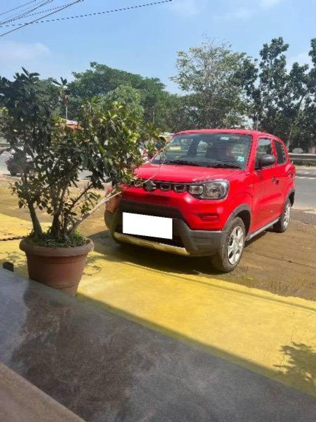 https://images10.gaadi.com/usedcar_image/4517107/original/processed_8df8455f-96f3-4b2c-bd98-543ea7958db9.jpeg?imwidth=6400