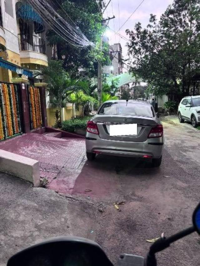 https://images10.gaadi.com/usedcar_image/4517129/original/processed_7e7cfdd0-7e35-40c0-a841-d35e376532af.jpeg?imwidth=6401