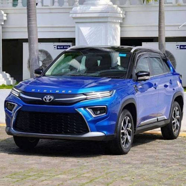 https://images10.gaadi.com/usedcar_image/4517145/original/processed_cd5ffcda-d2b1-4acd-b3e2-97358370b6ee.png?imwidth=6401