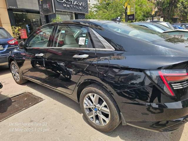 https://images10.gaadi.com/usedcar_image/4517180/original/processed_7b892ed0-bd50-4711-9c55-ad4c3fcf280c.jpg?imwidth=6401