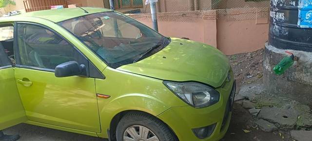 https://images10.gaadi.com/usedcar_image/4517184/original/processed_0a18819a-7805-4090-bee7-af967af8bb63.jpg?imwidth=6400