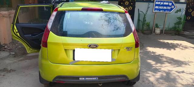 https://images10.gaadi.com/usedcar_image/4517184/original/processed_c9433f10-0bfb-45d4-a5d3-0b874940c359.jpg?imwidth=6401
