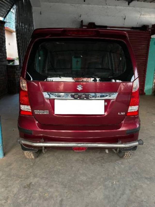 https://images10.gaadi.com/usedcar_image/4517190/original/processed_842682bb-0bd6-49f8-be42-6454acc71365.jpeg?imwidth=6402