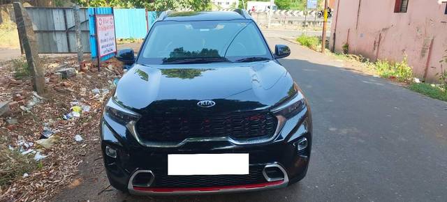 https://images10.gaadi.com/usedcar_image/4517222/original/processed_0191ed2a-9d30-473a-ada4-ba73243c2716.jpg?imwidth=6400