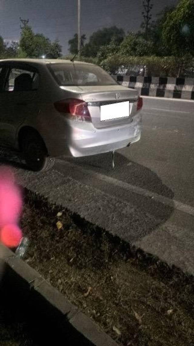 https://images10.gaadi.com/usedcar_image/4517286/original/processed_4a28d84a-314a-41dc-a007-9d93f007d75e.jpeg?imwidth=6400