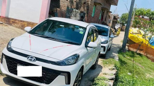 https://images10.gaadi.com/usedcar_image/4517295/original/processed_a066204d-b896-48a5-b91d-1f22fff6f04e.jpeg?imwidth=6400