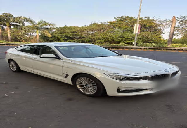 https://images10.gaadi.com/usedcar_image/4517328/original/47da610c-f40d-4db7-8b02-5e9360b262cc.?imwidth=6400