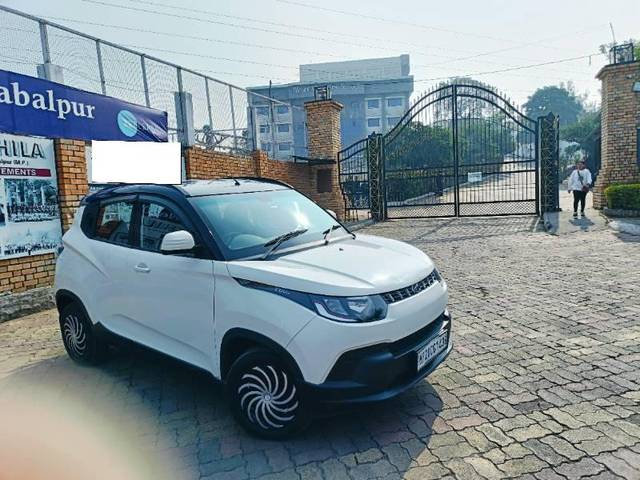 https://images10.gaadi.com/usedcar_image/4517340/original/processed_8983a135-d723-46c0-8677-b6f0576d7fcf.jpg?imwidth=6400