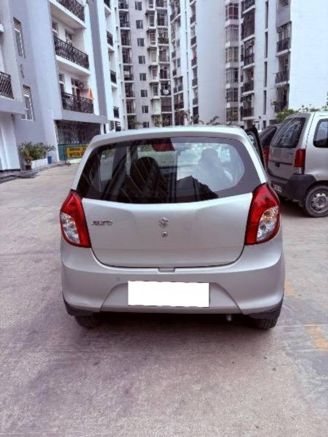 https://images10.gaadi.com/usedcar_image/4517341/original/processed_1bad2e3f-18b2-4f21-899e-45745155ed46.jpeg?imwidth=6401
