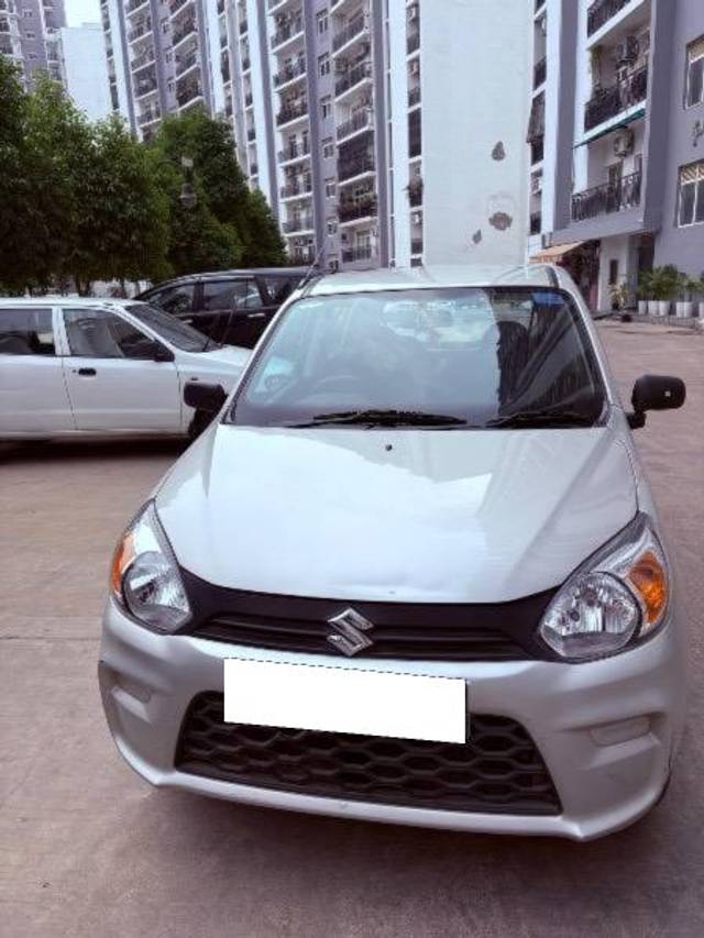https://images10.gaadi.com/usedcar_image/4517341/original/processed_8fcfb520-7d58-4770-ab82-27c753747fc4.jpeg?imwidth=6400