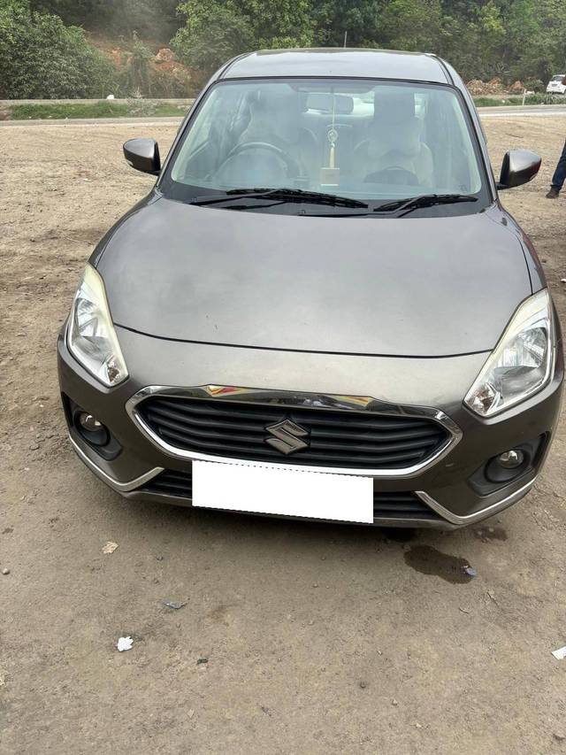 https://images10.gaadi.com/usedcar_image/4517358/original/processed_af4b0bc8-1423-4d66-a0ba-5c374b759d67.jpg?imwidth=6400