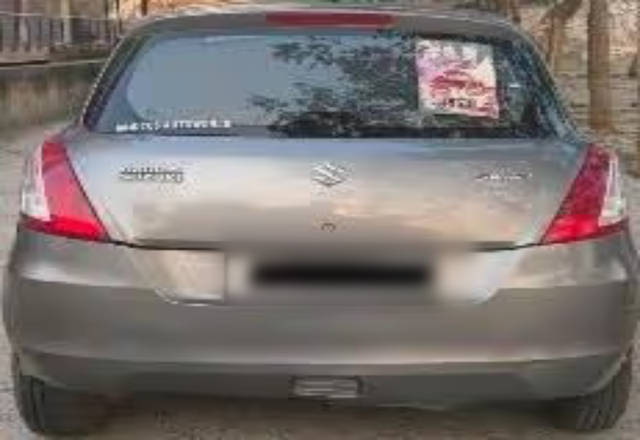 https://images10.gaadi.com/usedcar_image/4517382/original/63de7e20-4955-4f59-bbce-e2b9d22a182a.?imwidth=6402