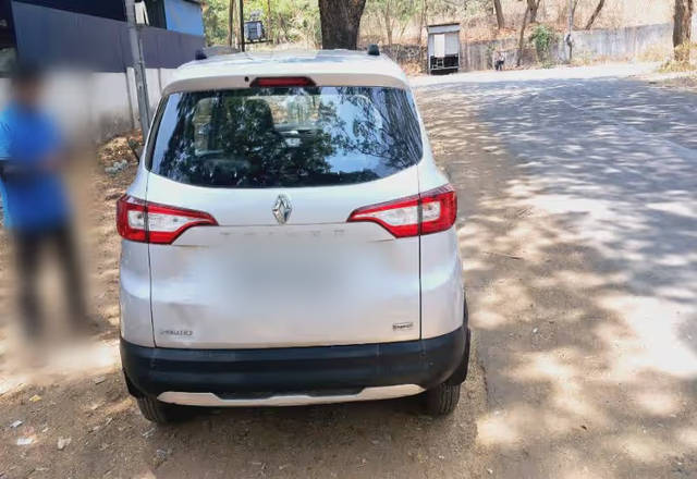 https://images10.gaadi.com/usedcar_image/4517394/original/bb4d580f-cec4-4238-9a59-3c5eaccaa805.?imwidth=6402