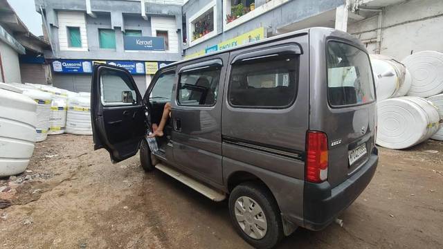 https://images10.gaadi.com/usedcar_image/4517397/original/processed_1f3a50a8-a590-4f18-a9f5-89d4c5f324b4.jpg?imwidth=6400