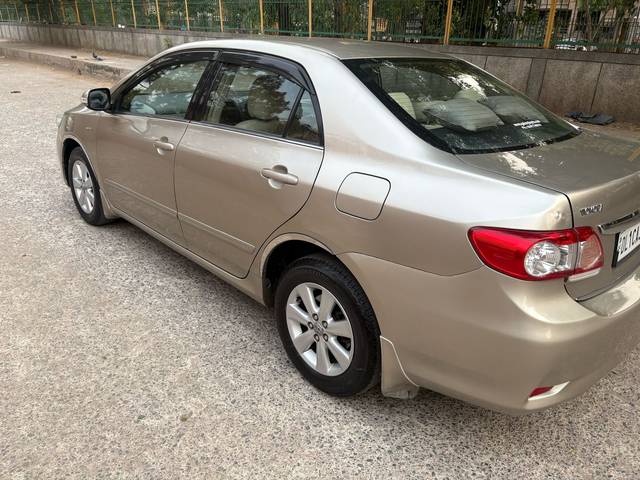 https://images10.gaadi.com/usedcar_image/4517405/original/c2197d1f623c2ef8e6a87ab2aa837449.jpg?imwidth=6401