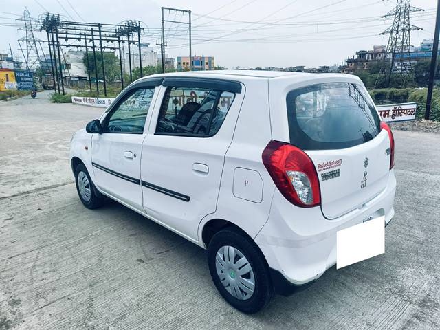 https://images10.gaadi.com/usedcar_image/4517415/original/processed_b5959ff7bb8ff11366b9c19602ae2d45.jpg?imwidth=6401