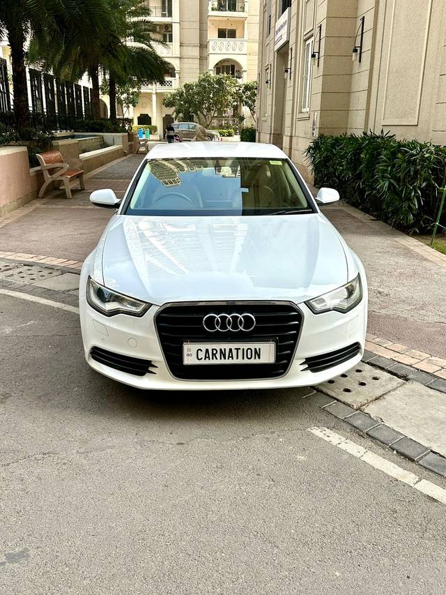 https://images10.gaadi.com/usedcar_image/4517417/original/3cc2ad741dfe4690e92da62c42b11ead.jpg?imwidth=6400