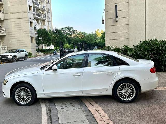 https://images10.gaadi.com/usedcar_image/4517451/original/processed_7c8156cc3024ce01c6ccadaed2a29e89.jpg?imwidth=6402