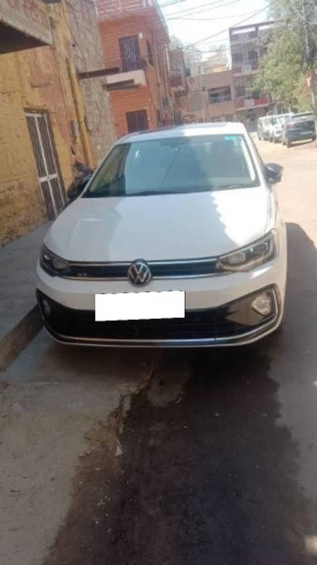 https://images10.gaadi.com/usedcar_image/4517465/original/processed_a3e6494f-a0ff-419e-9a05-785dbf1f7406.jpg?imwidth=6400
