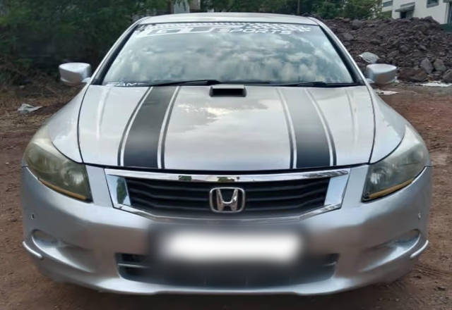 https://images10.gaadi.com/usedcar_image/4517468/original/2aec7fb6-b4a5-4228-8fcb-11acb0b39185.?imwidth=6400