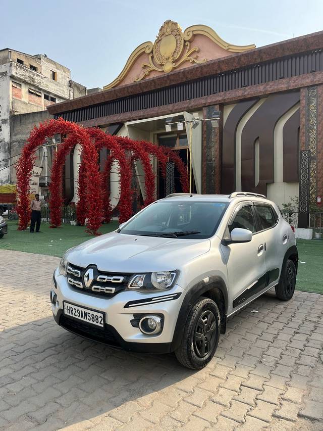 https://images10.gaadi.com/usedcar_image/4517512/original/c567da7c268480a5423801e183d45f64.jpg?imwidth=6401