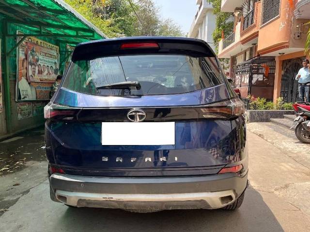 https://images10.gaadi.com/usedcar_image/4517549/original/processed_16645de4-1ebd-49c0-980f-2a2b9f17d22a.jpeg?imwidth=6401
