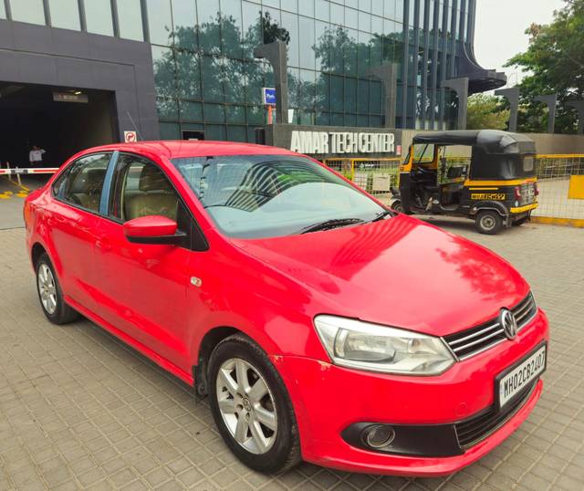 https://images10.gaadi.com/usedcar_image/4517573/original/e130524efc7eeebdda84bb9c03fb1c83.jpg?imwidth=6401