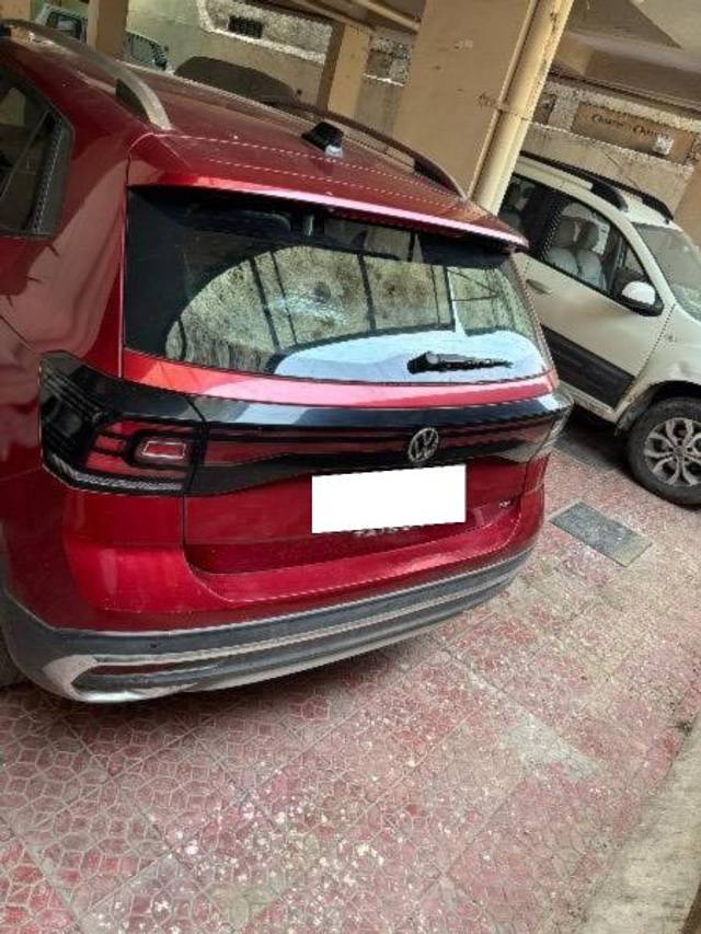 https://images10.gaadi.com/usedcar_image/4517603/original/processed_978386fb-de4d-482c-ac13-00c4c77a9b7a.jpeg?imwidth=6401