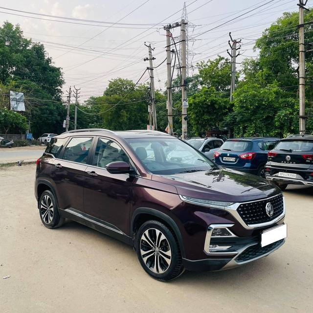 https://images10.gaadi.com/usedcar_image/4517681/original/processed_7c7d67097e20531c4002c5dce793623e.jpg?imwidth=6400