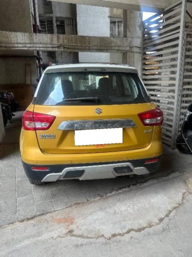https://images10.gaadi.com/usedcar_image/4517684/original/processed_11d712aa-8961-4a08-a994-f044acc5aed0.jpeg?imwidth=6401