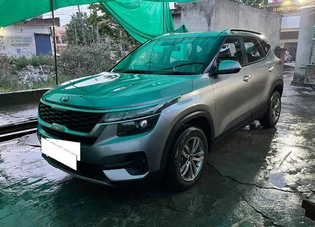 https://images10.gaadi.com/usedcar_image/4517700/original/processed_bf24b440-8492-4277-89a5-6e644faf2cad.jpeg?imwidth=6400