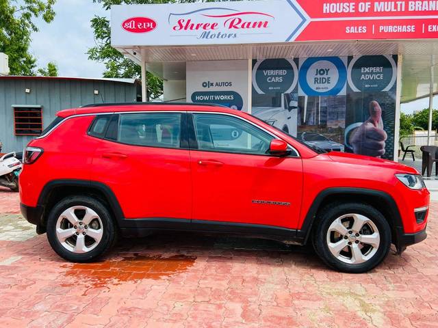https://images10.gaadi.com/usedcar_image/4517706/original/processed_6005fc1569b3ccb26d1c1d9c293f993a.jpg?imwidth=6401