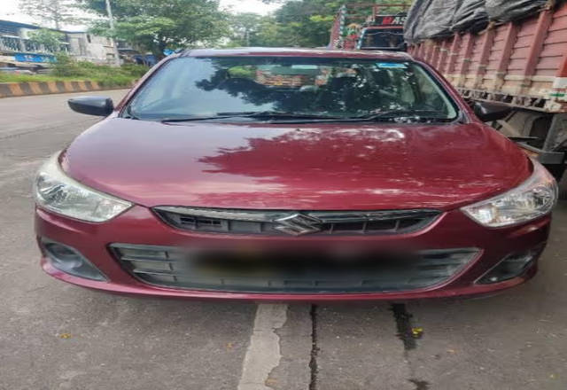 https://images10.gaadi.com/usedcar_image/4517715/original/ab458bdc-b82e-4477-9fd6-af0af52b657f.?imwidth=6400