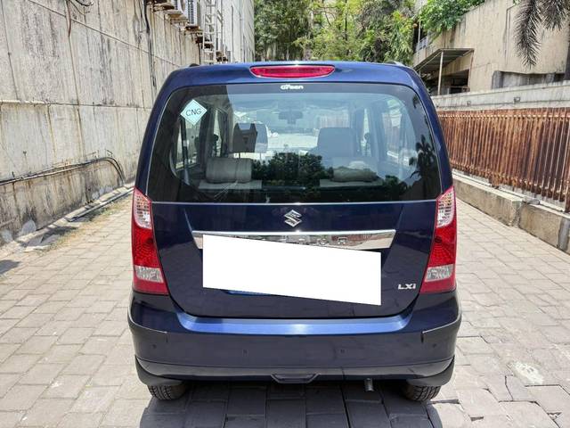 https://images10.gaadi.com/usedcar_image/4517723/original/processed_5c0fe2dcc7f3fd546a835d561d2b256d.jpg?imwidth=6401