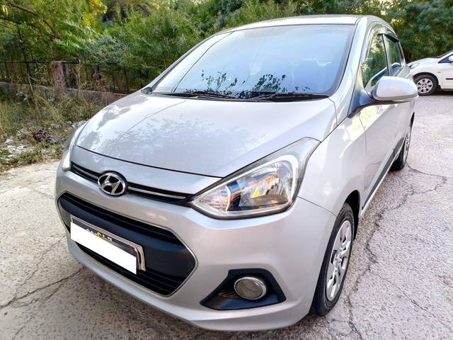 https://images10.gaadi.com/usedcar_image/4517750/original/processed_f0460544fa523b17ee622504e8e78269.jpeg?imwidth=6402