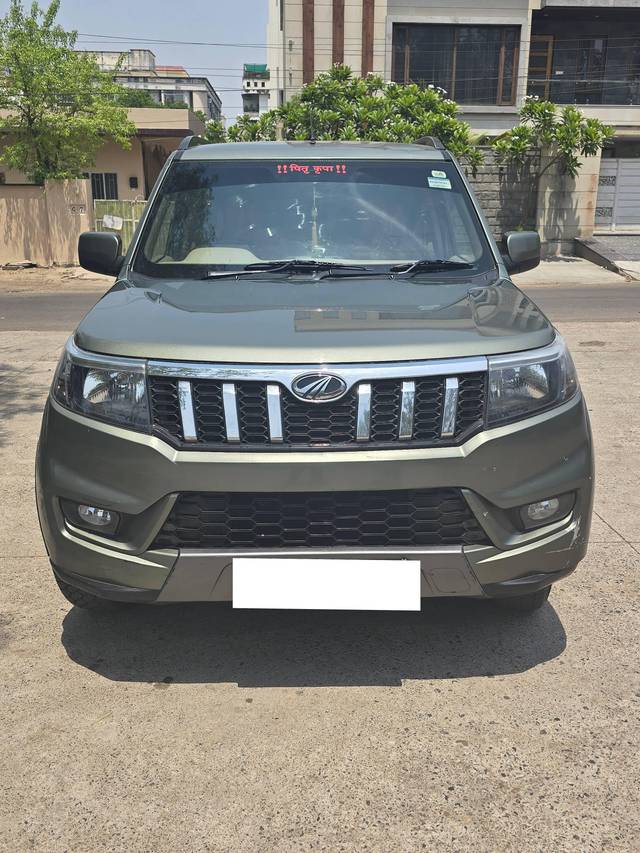 https://images10.gaadi.com/usedcar_image/4517752/original/processed_534c493421d52188671652c3c7211e87.jpg?imwidth=6402