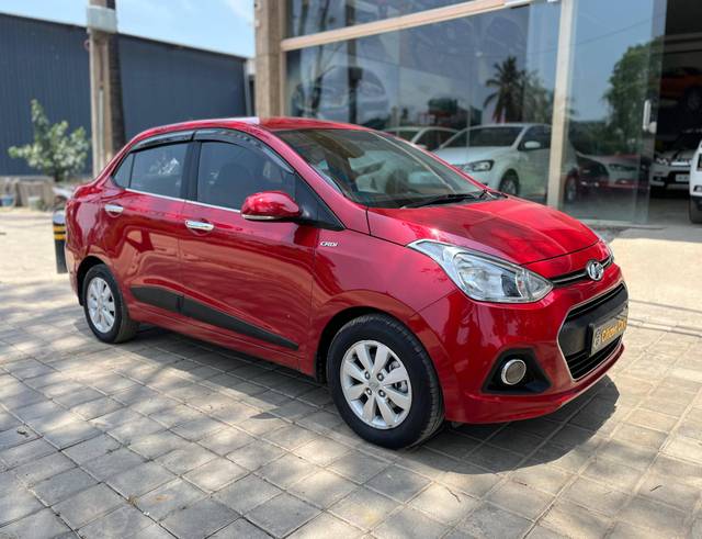 https://images10.gaadi.com/usedcar_image/4517756/original/processed_990a03f8bf420c076d13a9a85d2c6707.jpg?imwidth=6400
