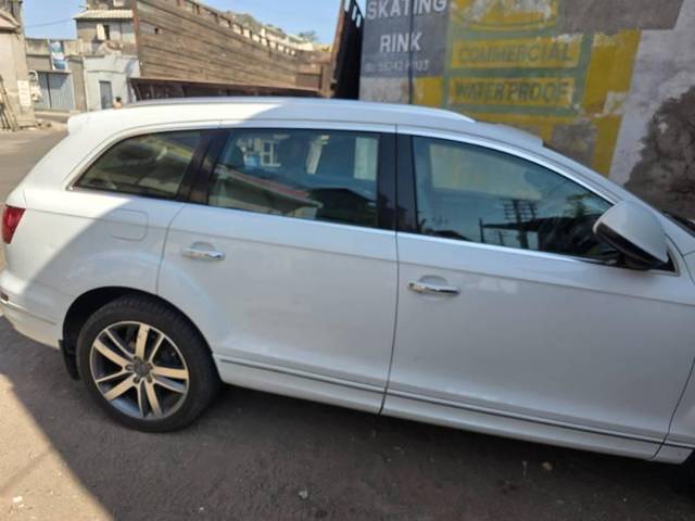 https://images10.gaadi.com/usedcar_image/4517757/original/processed_8ad36bea-e8a1-4499-8b8d-44ada6a92efa.jpg?imwidth=6401