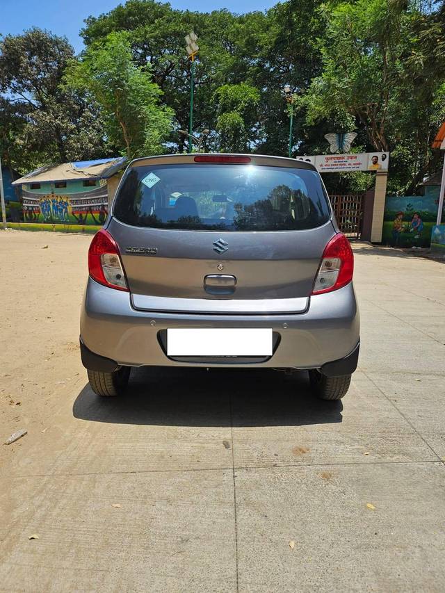 https://images10.gaadi.com/usedcar_image/4517762/original/processed_5d1f4a5445d2195a6d50ad86f9a32a3a.jpg?imwidth=6401