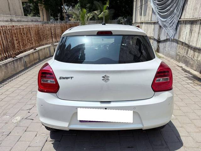 https://images10.gaadi.com/usedcar_image/4517766/original/processed_0992c17cde1b2e5f7ca1738c51f01c11.jpg?imwidth=6401