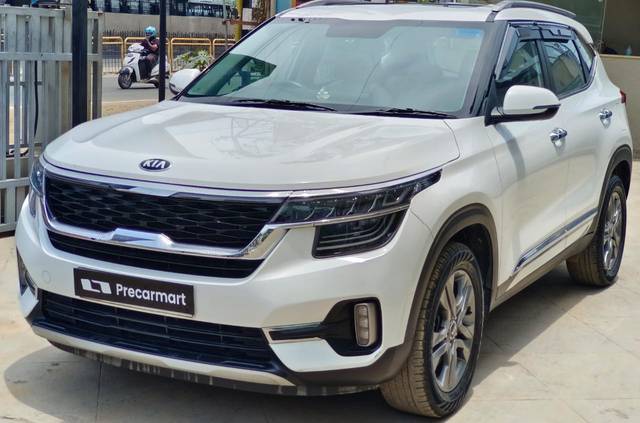 https://images10.gaadi.com/usedcar_image/4517794/original/309a2072a0d1d22679475d4d1e0daaa9.jpeg?imwidth=6402