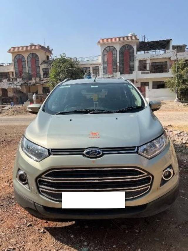 https://images10.gaadi.com/usedcar_image/4517796/original/processed_8c6c7bfe-3c8e-45ed-a2f2-2f1a1324e714.jpeg?imwidth=6400