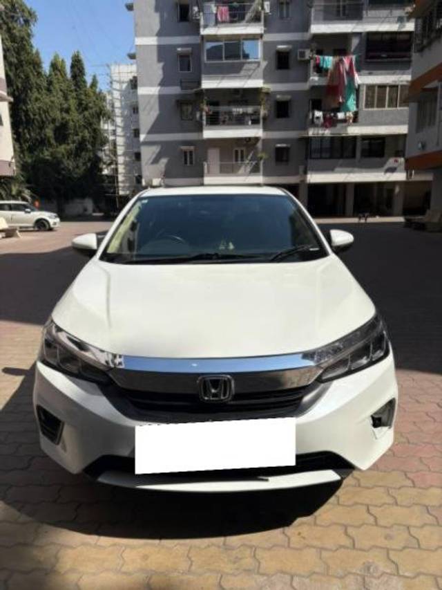 https://images10.gaadi.com/usedcar_image/4517844/original/processed_f998347d-57ed-4ed3-8a68-94cda8ee3edd.jpg?imwidth=6400