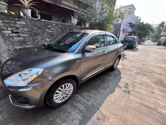 https://images10.gaadi.com/usedcar_image/4517865/original/processed_d812eb8f-69ac-41b1-bd99-28965643fb8e.jpeg?imwidth=6400
