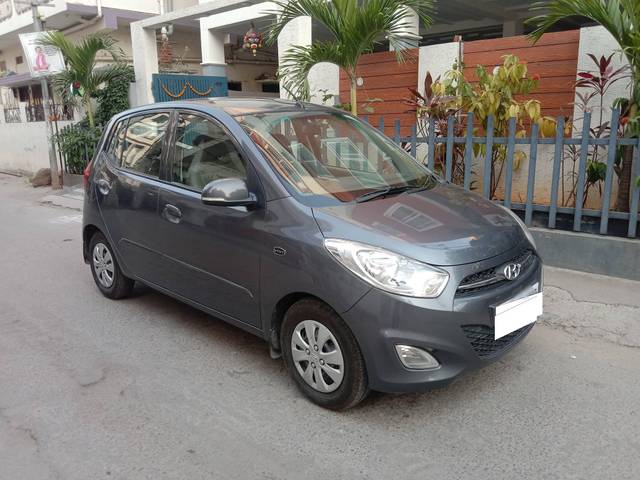 https://images10.gaadi.com/usedcar_image/4517881/original/processed_5d880a4a62564a8e4122e32b6ad388ad.jpg?imwidth=6400