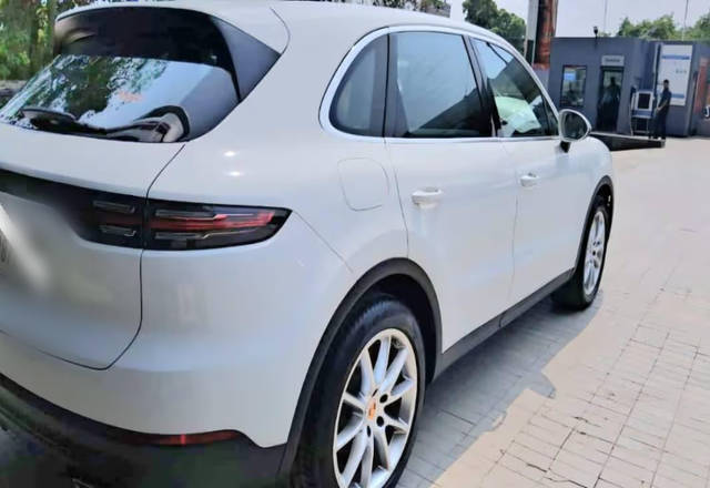 https://images10.gaadi.com/usedcar_image/4517887/original/4ca97dd6-f762-4c0e-983b-bd79840b223e.?imwidth=6401