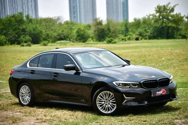 https://images10.gaadi.com/usedcar_image/4517897/original/processed_dd08df0b03a09405f3cd501ff3a99773.jpg?imwidth=6400