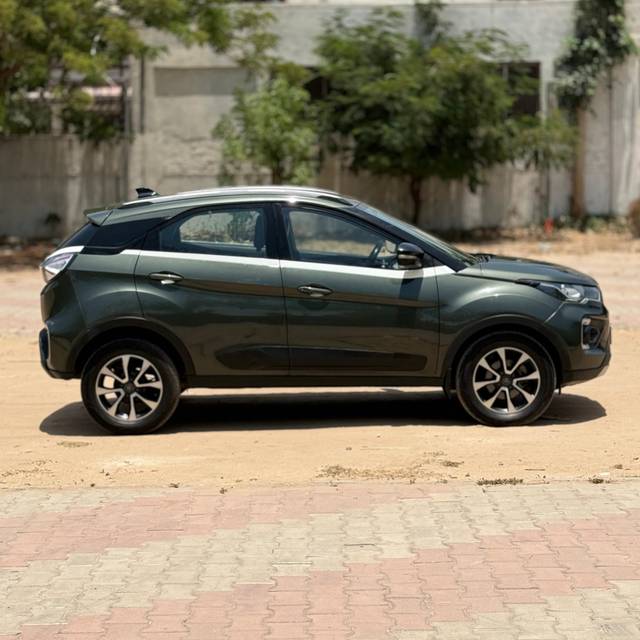 https://images10.gaadi.com/usedcar_image/4517899/original/0a136f39258c20f28b9a7d0797830d52.jpg?imwidth=6401