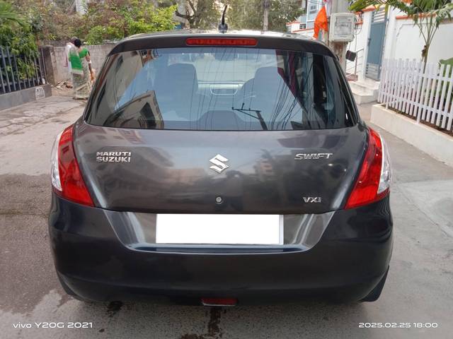 https://images10.gaadi.com/usedcar_image/4517901/original/processed_975db61fc522b28c2562d405102755b7.jpg?imwidth=6402